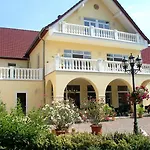 Guest house Haus Toskana Bad Frankenhausen
