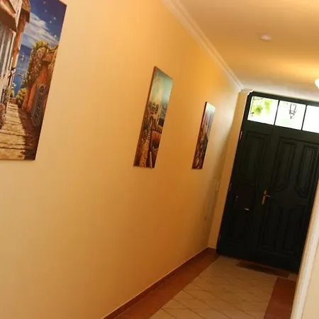 Konukevi Haus Toskana 3*